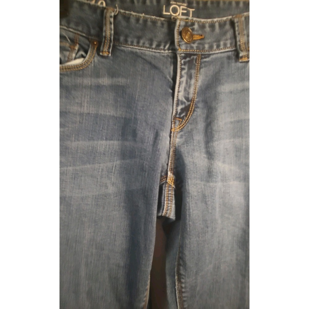 Ann Taylor LOFT Women's Blue Jeans Sz 10 Curvy Medium Wash Distressed‎ Pockets